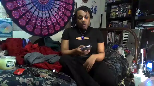 GardeniaFields online show from 12.19.25