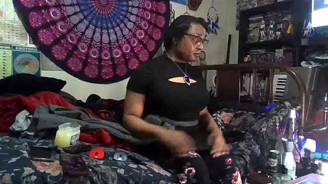 GardeniaFields online show from 12.21.25