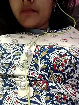 Poonam25 online show from 03.08.25