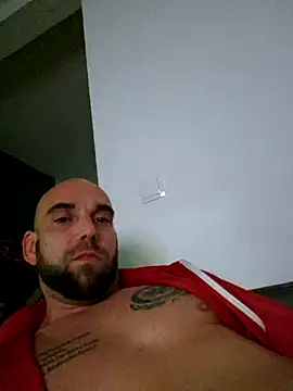 Snapshot of Smokeym123 chatting on 11.08.25 Smokeym123 online show from 11.08.25