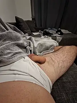 Snapshot of Smokeym123 chatting on 11.20.25 Smokeym123 online show from 11.20.25