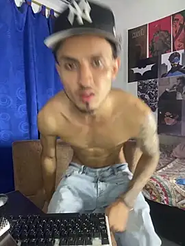 Snapshot of Zayn_kane chatting on 10.24.25 Zayn kane online show from 10.24.25