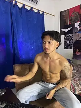 Snapshot of Zayn_kane chatting on 10.26.25 Zayn kane online show from 10.26.25