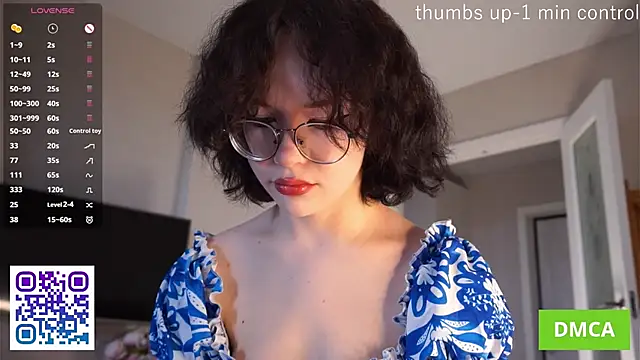 Snapshot of JodyHeap chatting on 06.11.26 JodyHeap online show from 06.11.26