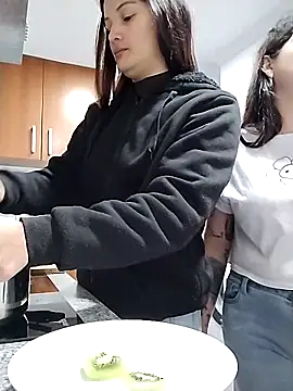 Seet Hanna online show from 01.07.26