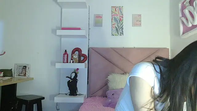 eva sin18 online show from 03.24.26