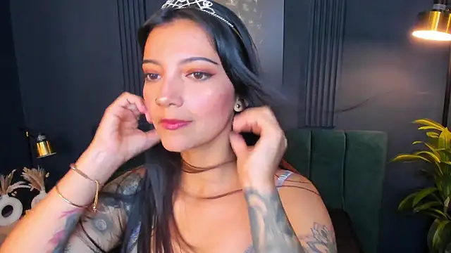 roxy hell online show from 03.10.25