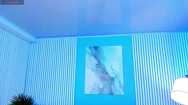 roxy hell online show from 10.03.25