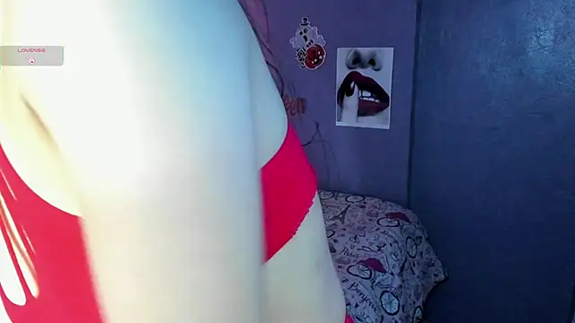 Snapshot of lizeth_sweet chatting on 10.23.25 lizeth sweet online show from 10.23.25