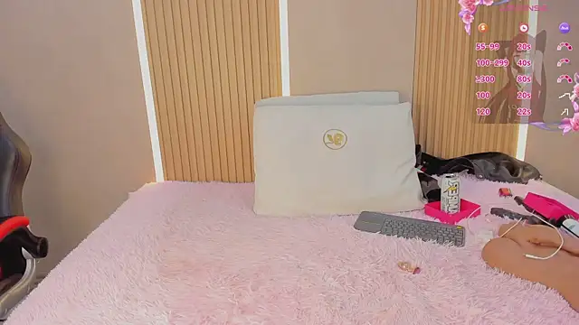 Snapshot of stephany_summer chatting on 11.06.25 stephany summer online show from 11.06.25