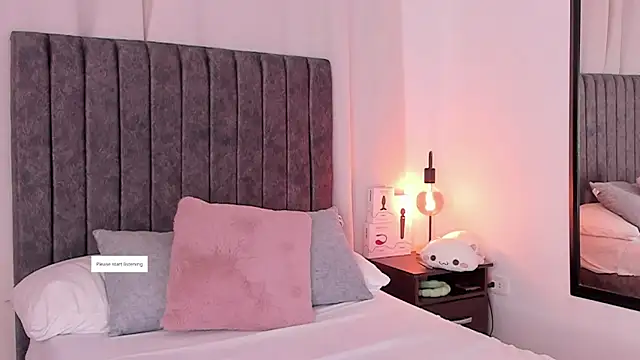 Tefy-Rose online show from 11.06.25