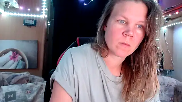 CallMeMaria online show from 01.28.25