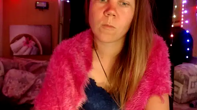 CallMeMaria online show from 02.03.25