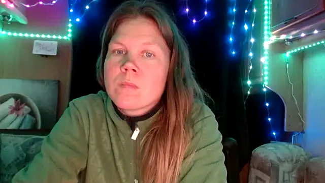 CallMeMaria online show from 02.07.25