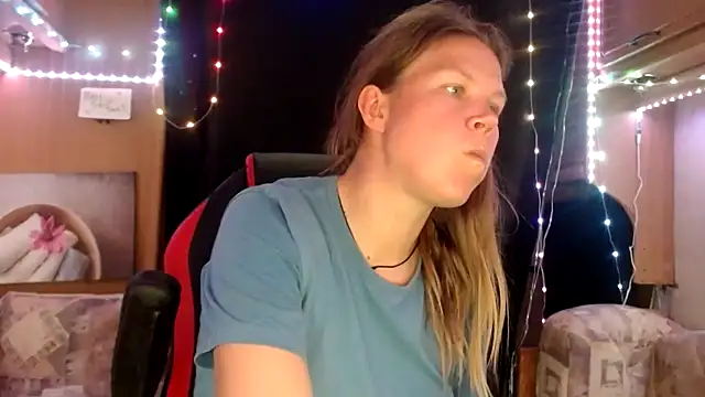 CallMeMaria online show from 02.18.25