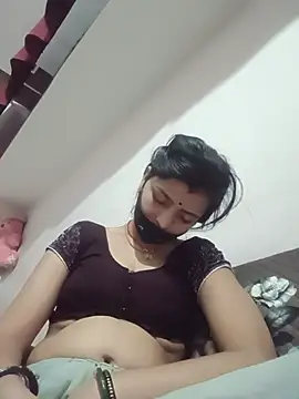 Snapshot of Daya_Chheda chatting on 06.12.26 Daya Chheda online show from 06.12.26