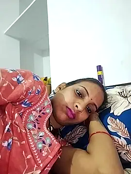 Hotty-Nidhi online show from 03.23.25