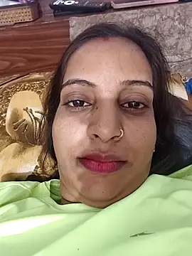 Hotty-Nidhi online show from 12.19.25