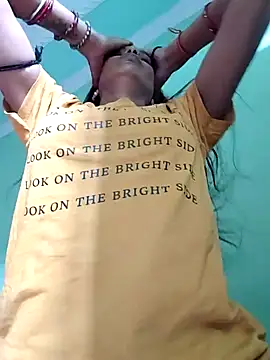 Hotty-Nidhi online show from 02.21.26