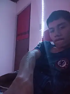 Snapshot of Zeusomauricio chatting on 06.16.26 Zeusomauricio online show from 06.16.26
