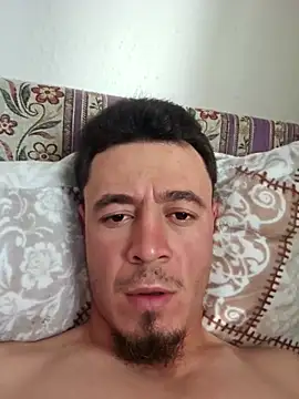 Snapshot of Thunderbolt121 chatting on 10.30.25 Thunderbolt121 online show from 10.30.25