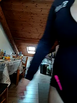 Snapshot of luciferelili chatting on 12.03.25 luciferelili online show from 12.03.25