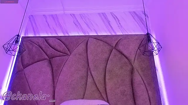 Snapshot of Kanela_miller_ chatting on 11.14.25 Kanela miller online show from 11.14.25