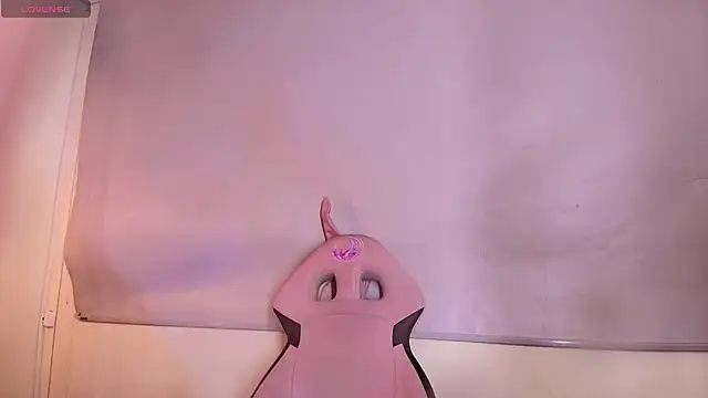 Snapshot of adara_evanss chatting on 11.27.25 adara evanss online show from 11.27.25