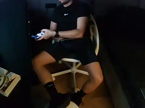 Snapshot of SavagesGN chatting on 02.19.26 SavagesGN online show from 02.19.26