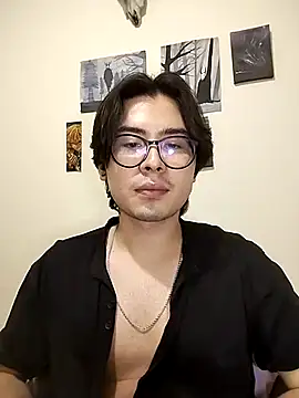 Dante Gothic online show from 03.19.25