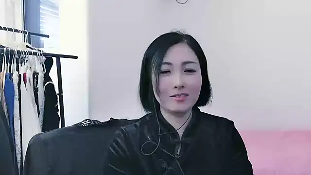 Rachel-6600 online show from 04.22.26