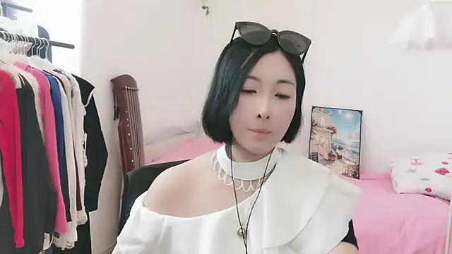 Rachel-6600 online show from 05.21.26