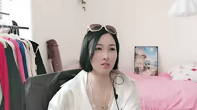 Rachel-6600 online show from 05.22.26