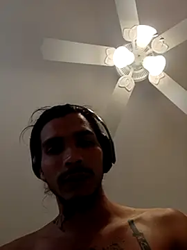 HazelEyedJay420 online show from 03.14.25