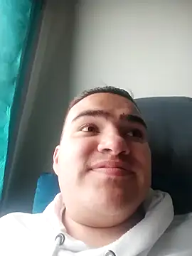 Snapshot of Andy-rtg chatting on 11.15.25 Andy-rtg online show from 11.15.25