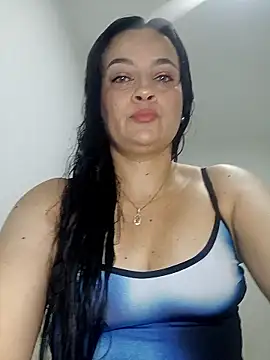 Snapshot of megan_milf79 chatting on 01.10.26 megan milf79 online show from 01.10.26