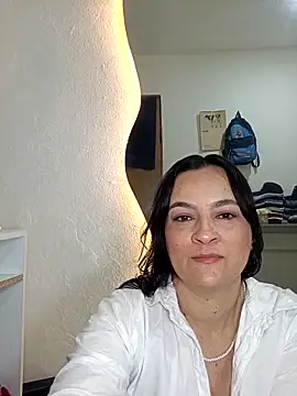 Snapshot of megan_milf79 chatting on 02.07.26 megan milf79 online show from 02.07.26