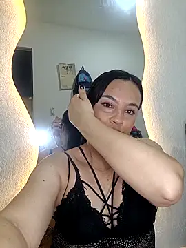 Snapshot of megan_milf79 chatting on 02.13.26 megan milf79 online show from 02.13.26