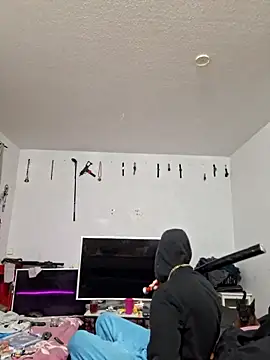 Snapshot of ThePython666 chatting on 11.15.25 ThePython666 online show from 11.15.25