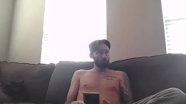 Snapshot of whowantsacreampie chatting on 11.01.25 whowantsacreampie online show from 11.01.25