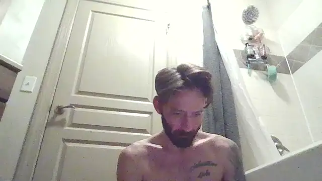 Snapshot of whowantsacreampie chatting on 11.15.25 whowantsacreampie online show from 11.15.25