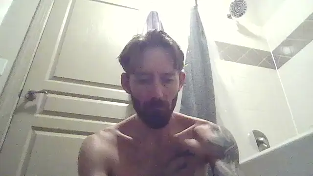 Snapshot of whowantsacreampie chatting on 11.26.25 whowantsacreampie online show from 11.26.25