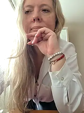 Irina3718 online show from 02.01.26