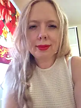 Snapshot of Irina3718 chatting on 07.13.26 Irina3718 online show from 07.13.26