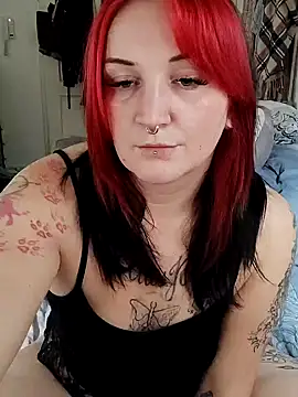 TiffiChantiT2 online show from 10.09.25