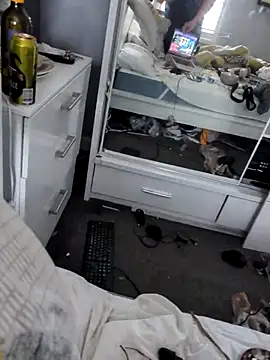 Nick-Ox online show from 09.18.25