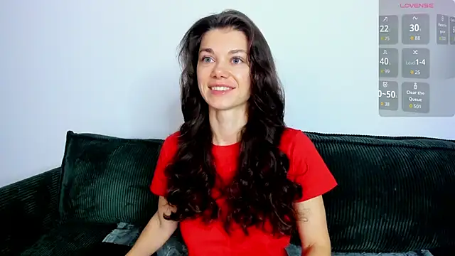 Snapshot of Eva_McCoy chatting on 11.23.25 Eva McCoy online show from 11.23.25