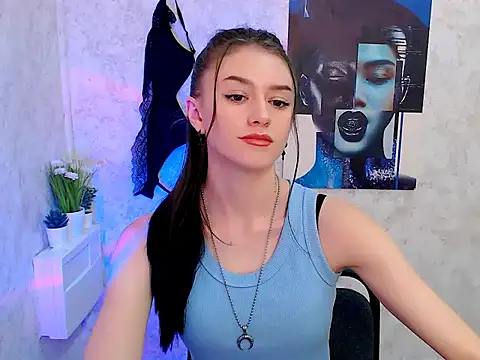 LanaTey online show from 12.14.25