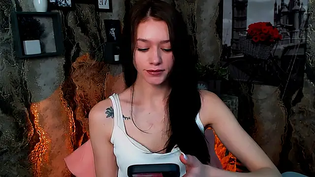 LanaTey online show from 01.19.26