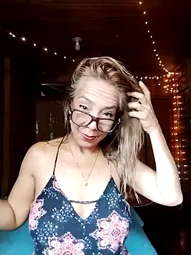 Lady Lolla11 online show from 03.19.26